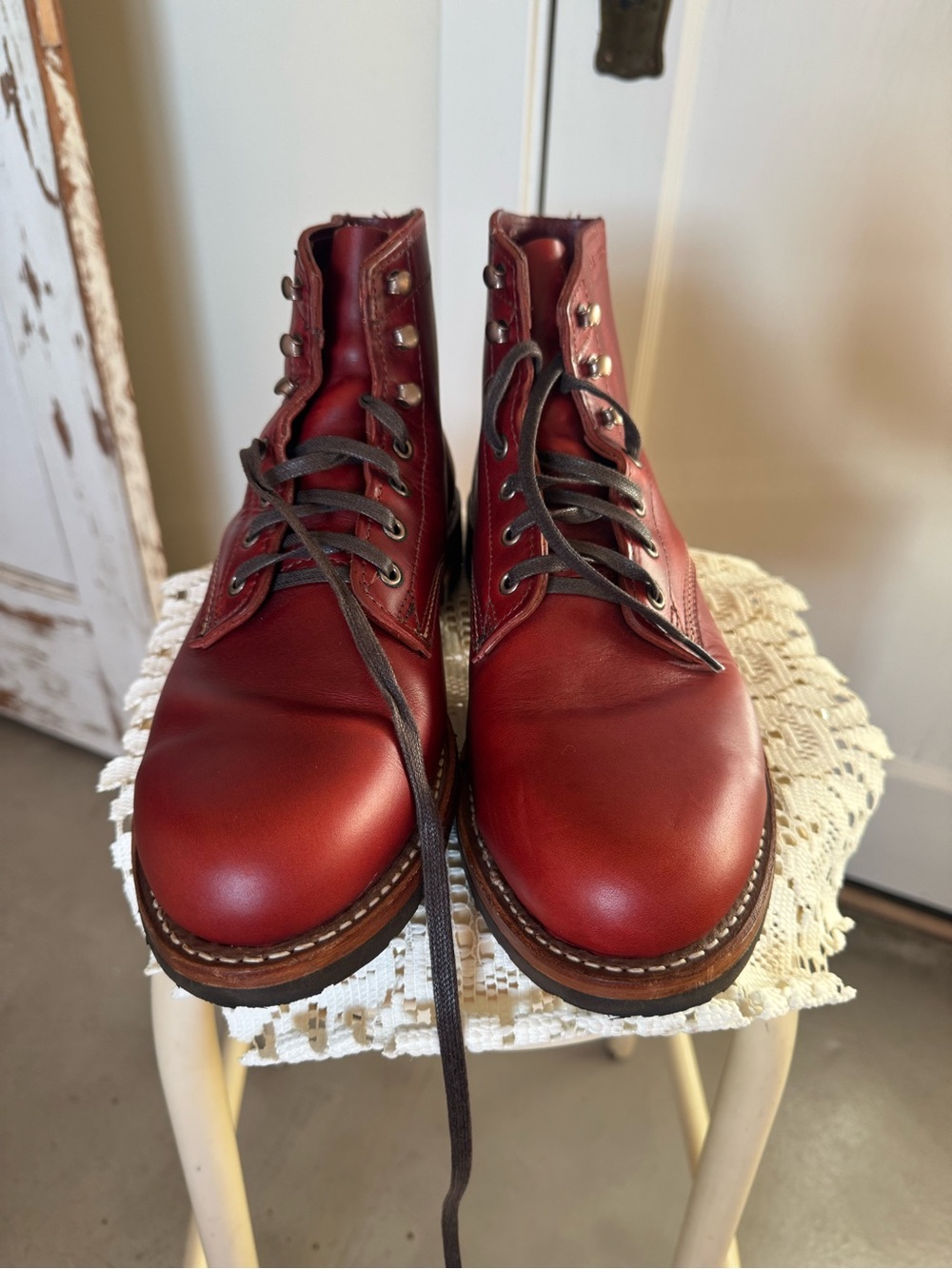 Wolverine Men's Red Leather Lace-Up Work Boots